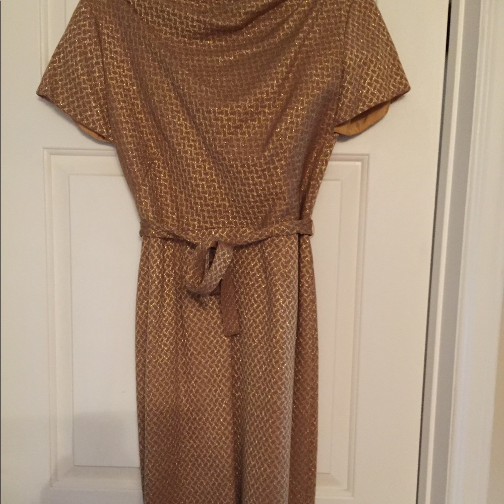 Vintage midi dress fits like 6-8